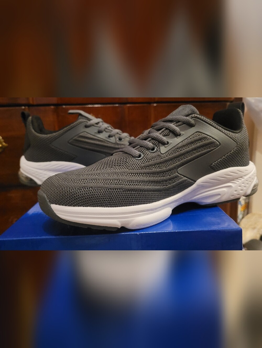 Jerko Men's Athletic Sneakers in Dark Gray and White
